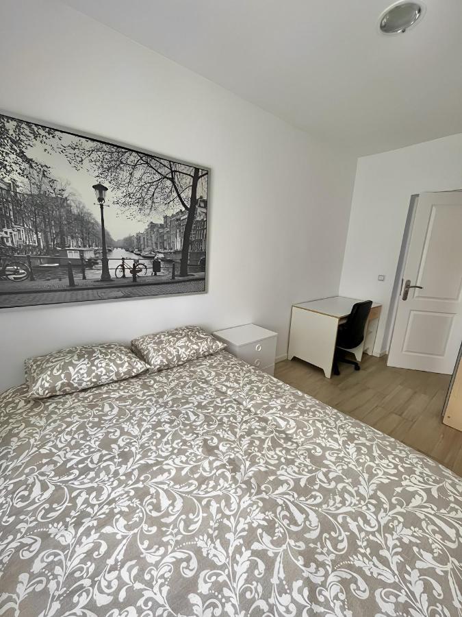 Centrico Aire Acondicionado 3 Habitaciones Zona Aparcamiento Gratuito Madrid Kültér fotó